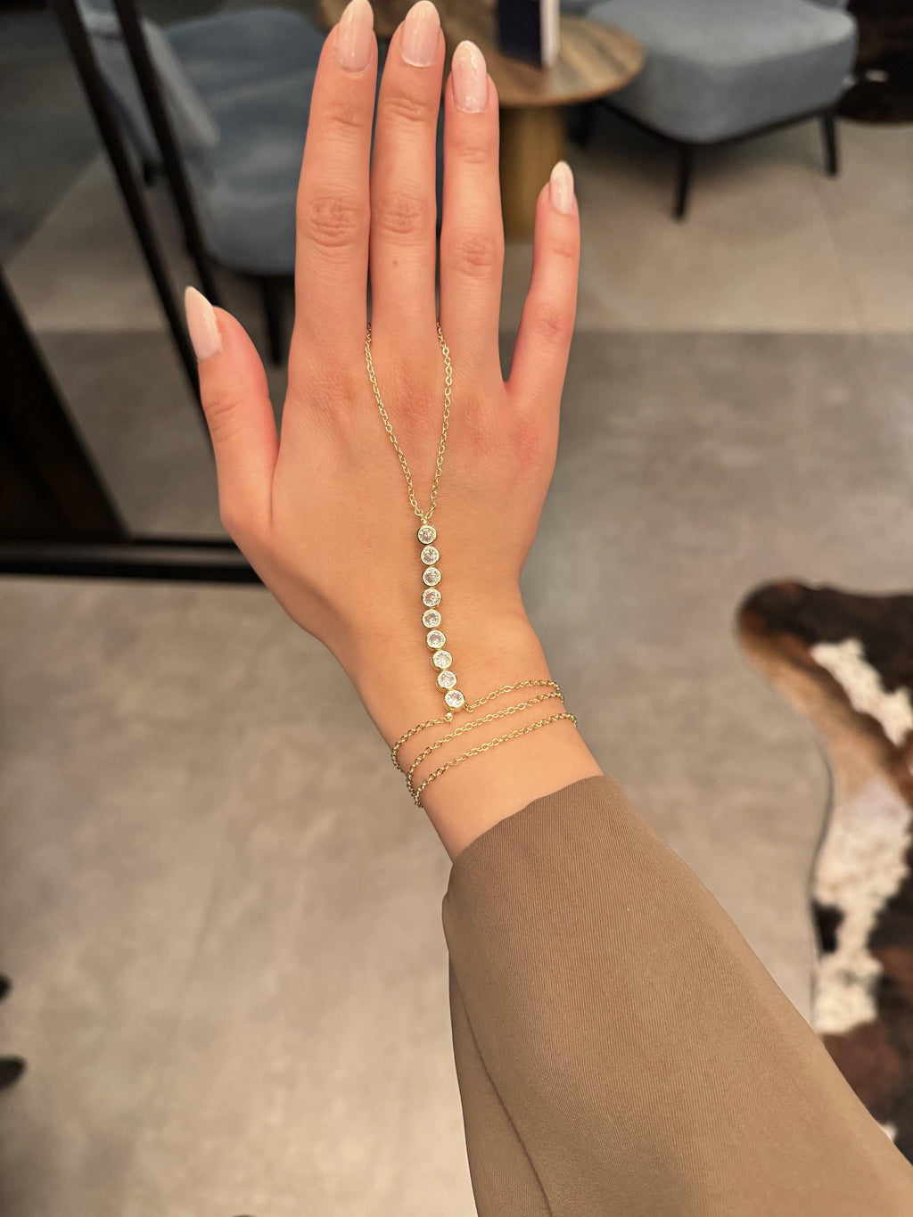 Özel Seri Taşlı Tasarım Gold Şahmeran