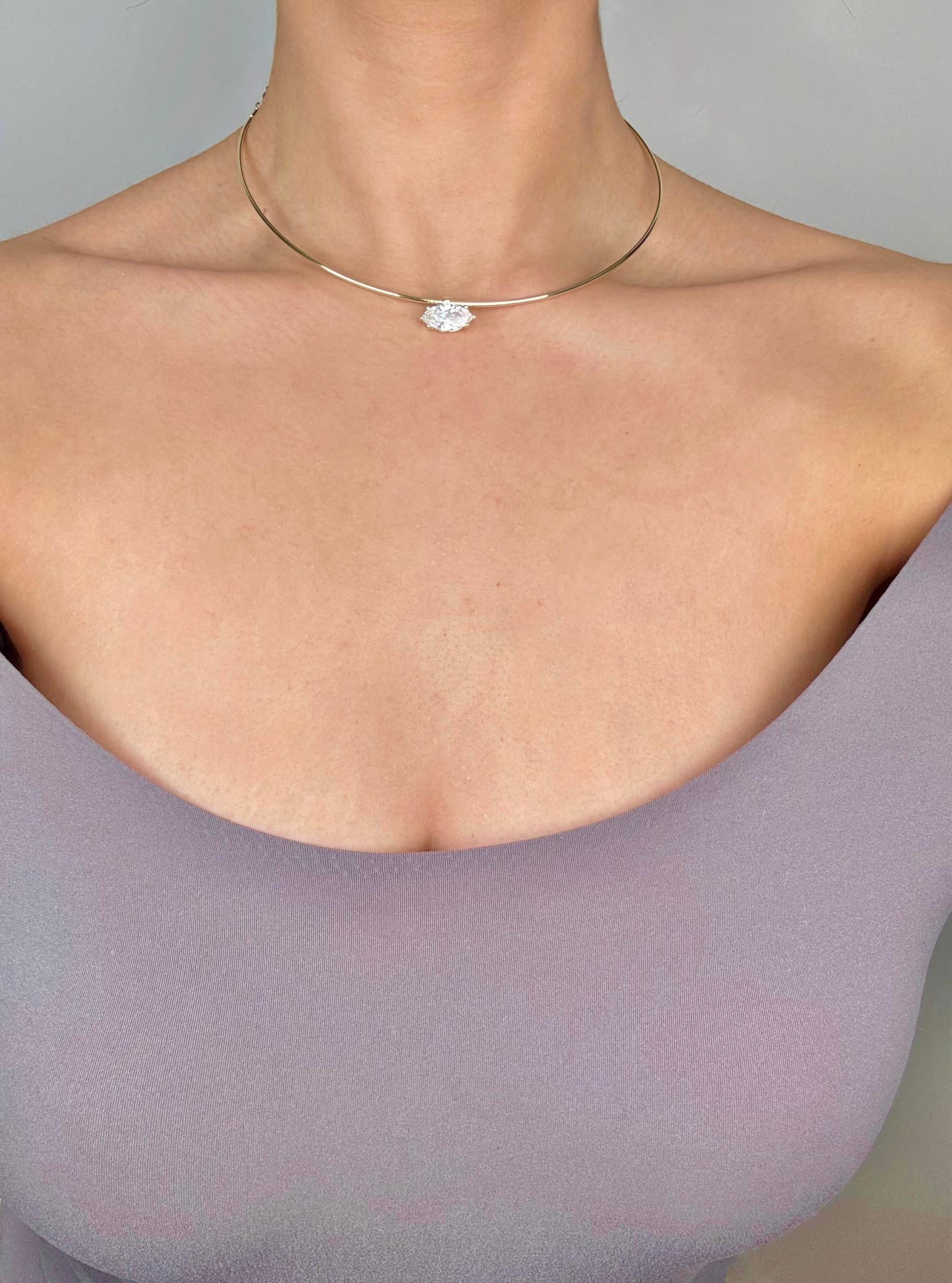 Pırlanta Görünümlü Choker Gold Kolye