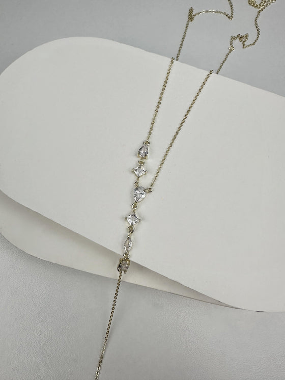 Pırlanta Görünümlü Gold Dekolte Kolye