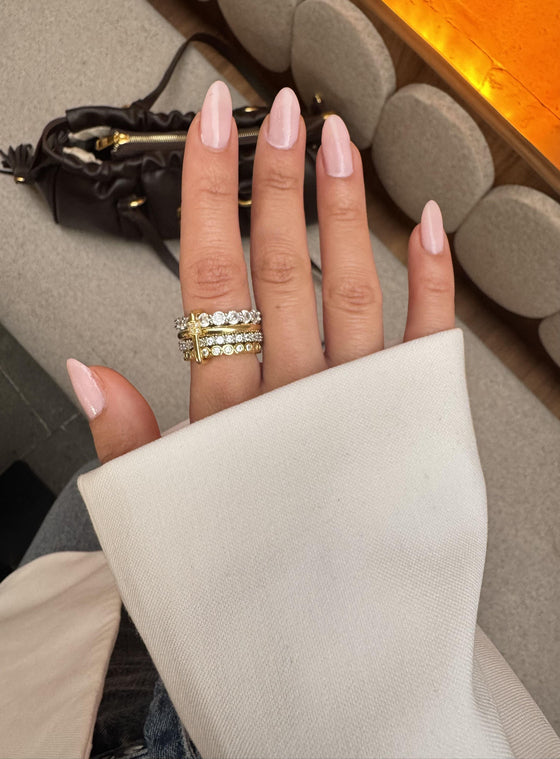 Pırlanta Tamtur Taşlı Spinelli Yüzük