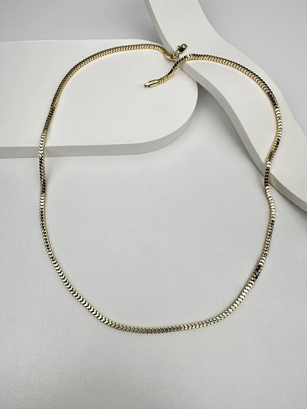 Tırtıklı Gold Zincir Kolye