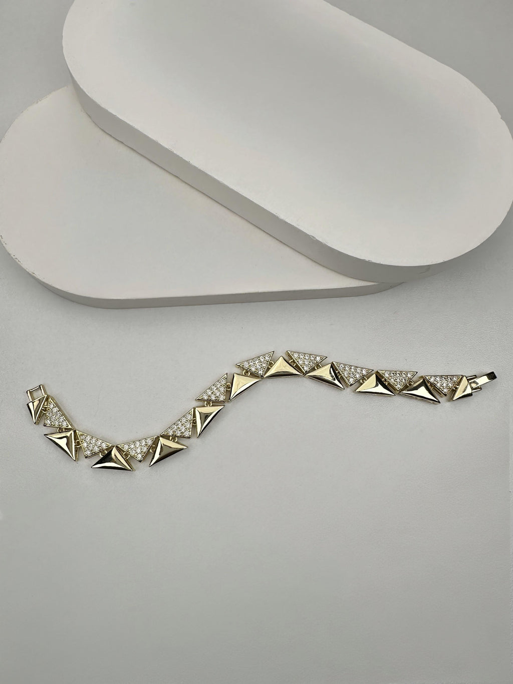 Üçgen Tasarım Bileklik