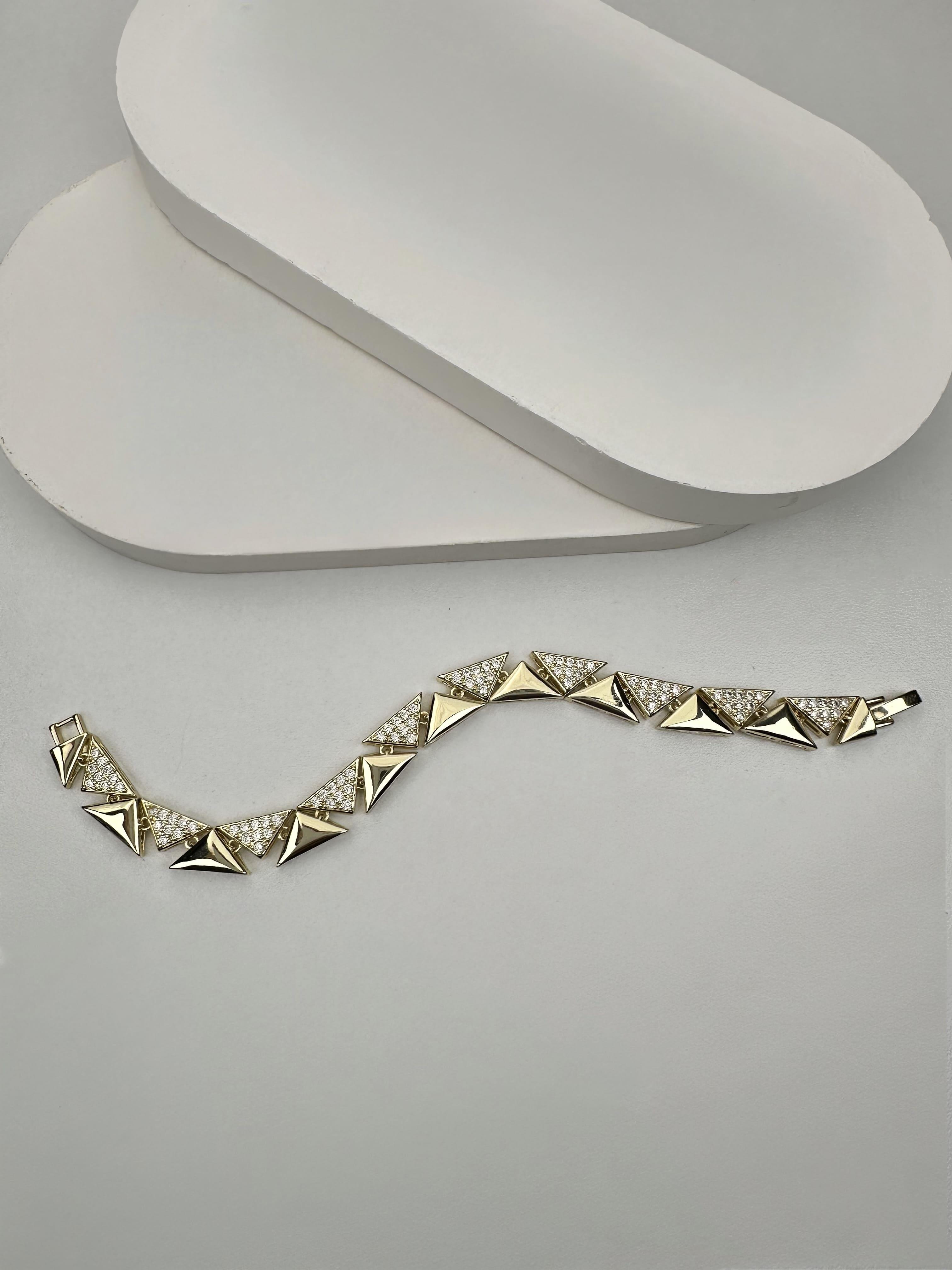 Üçgen Tasarım Bileklik